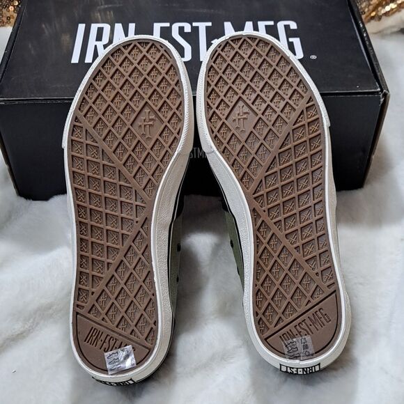 NIB Iron Fist Sneakers Kid Simsole - Picture 6 of 7